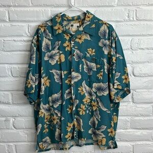 Men’s XL Hawaiian print shirt